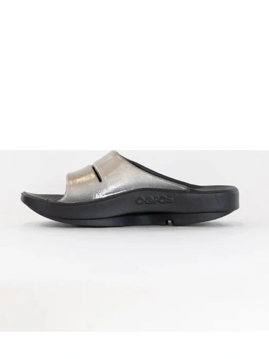 NWOB OOFOS OOahh Luxe slides - Picture 10 of 15